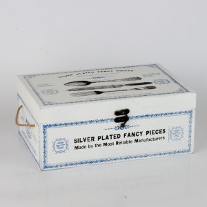 Dřevěná krabice na příbory 30x20x12cm