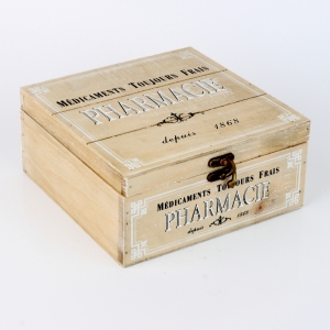 Dřevěná krabička 6864