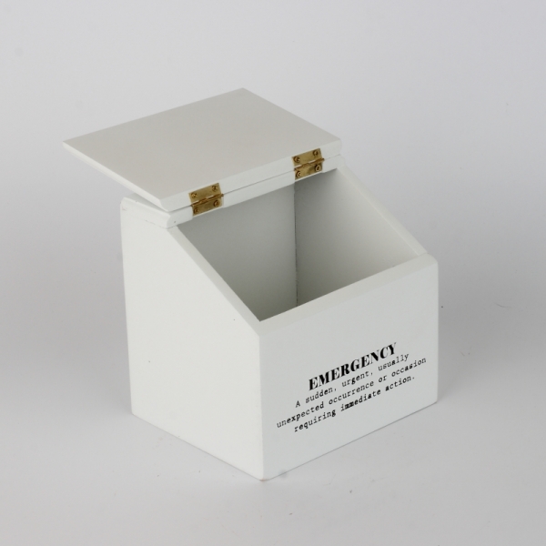 Dřevěná krabička první pomoci Emergency 15x13,6x15cm