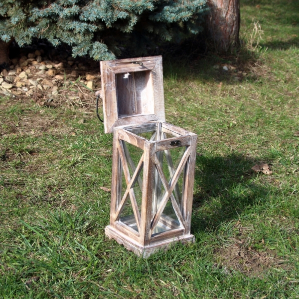 Dřevěná lucerna malá M 46cm