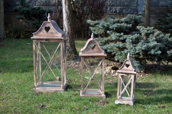 Dřevěná lucerna malá M 46cm