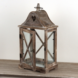 Dřevěná lucerna se srdcem 52cm