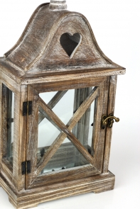 Dřevěná lucerna se srdcem ve stříšce 37cm