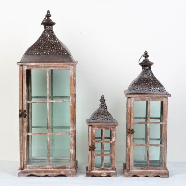 Dřevěná lucerna tmavá 39cm