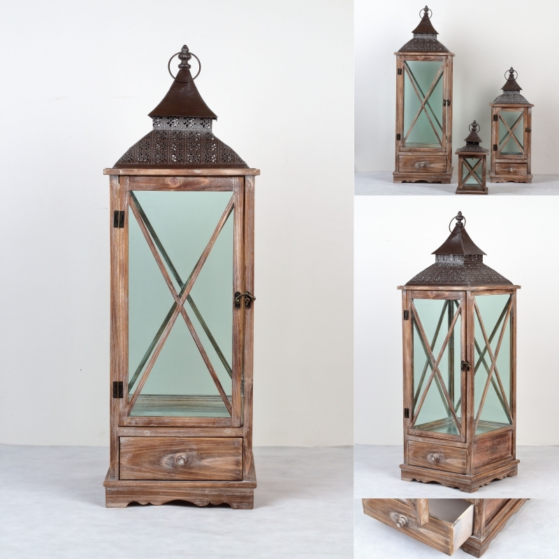 Dřevěná lucerna tmavá s kovovou stříškou 95cm