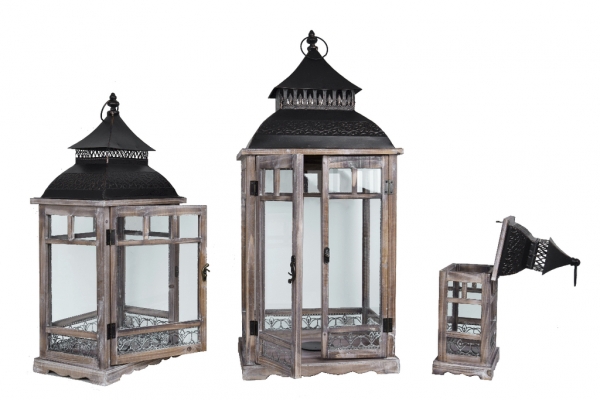 Dřevěná lucerna tmavě hnědá s kovovu stříškou 66cm