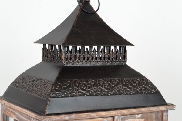 Dřevěná lucerna tmavě hnědá s kovovu stříškou 86cm