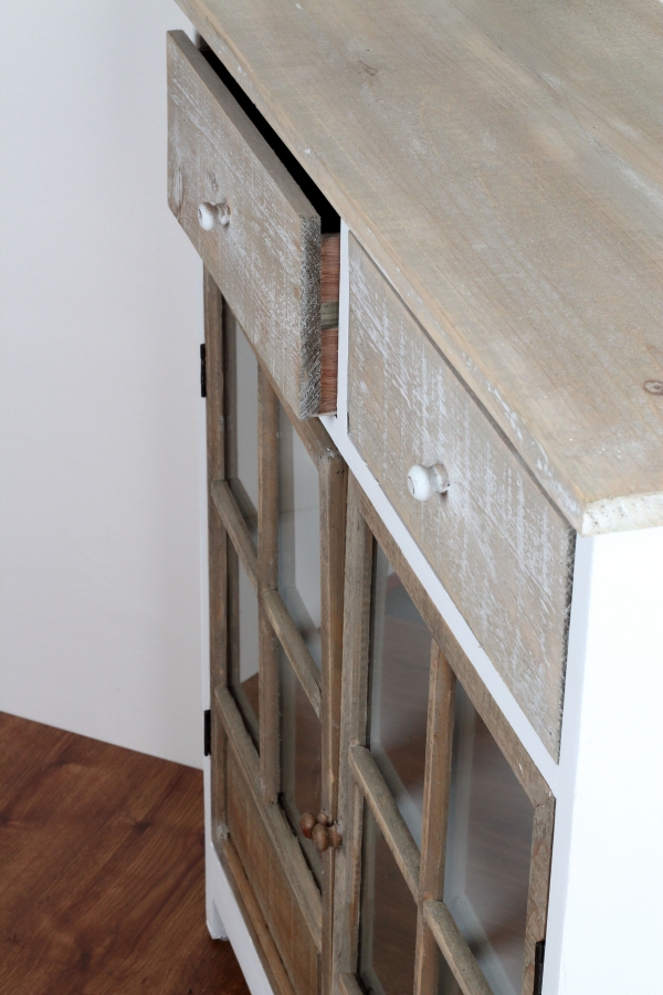 Dřevěná skříňka prosklená se dvěma šuplíky 83x90x32cm