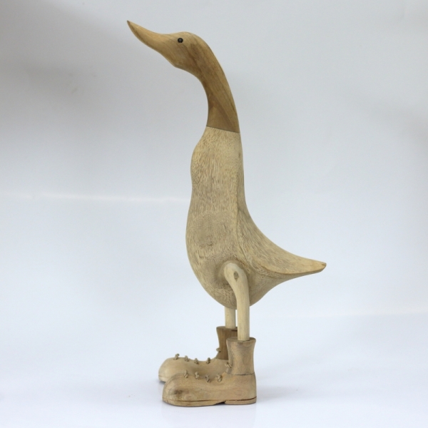 Dřevěná socha do zahrady Kačka 47cm