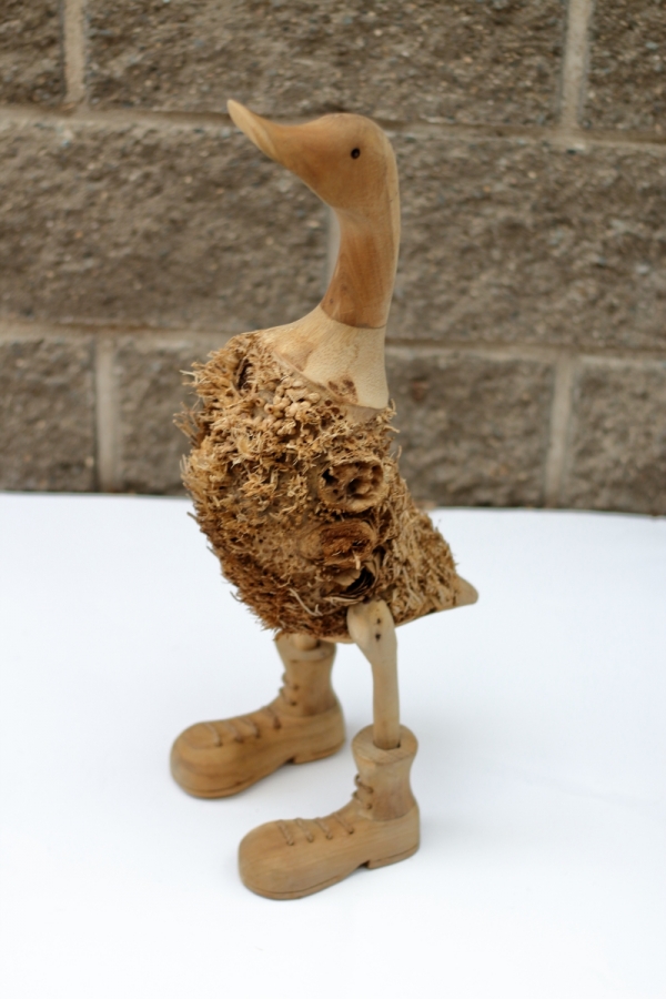 Dřevěná socha kačeny 60cm