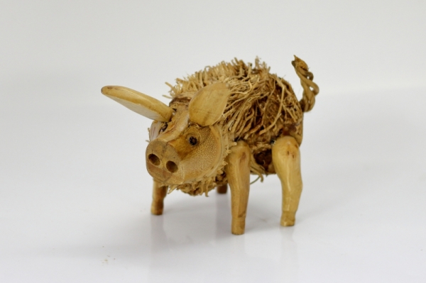 Dřevěná socha prasátko Pepík