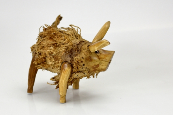 Dřevěná socha prasátko Pepík