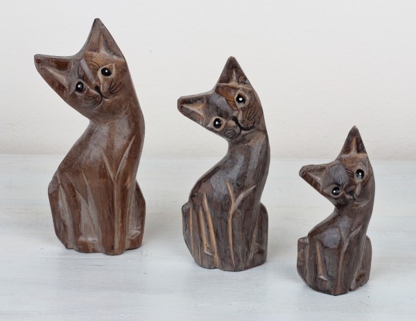 Dřevěná soška kočka hnědá 15/13/10cm (sada 3ks) 