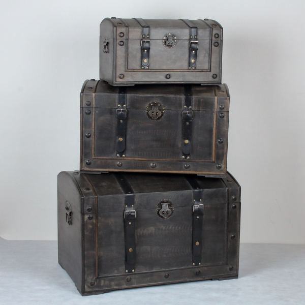 Dřevěná truhla 68x45x45cm