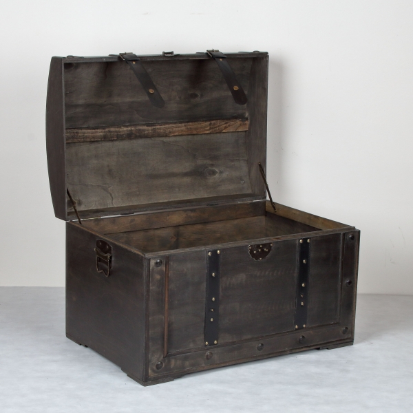 Dřevěná truhla 68x45x45cm