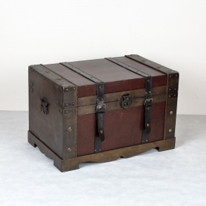 Dřevěná truhla hranatá 62x39x39cm