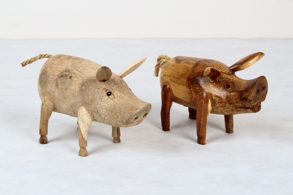 Dřevěná zahradní dekorace prase 25x15cm