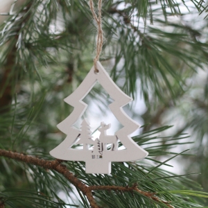 Dřevěné ozdoby na vánoční stromek bílé 7cm (sada 6ks)