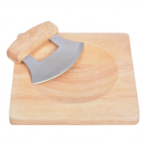 Dřevěné prkénko a sekáček na bylinky