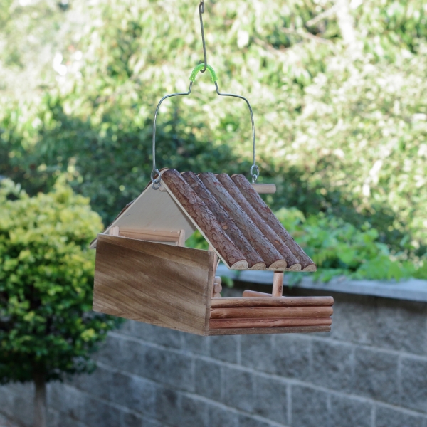 Dřevěné ptačí krmítko 24x37x34cm