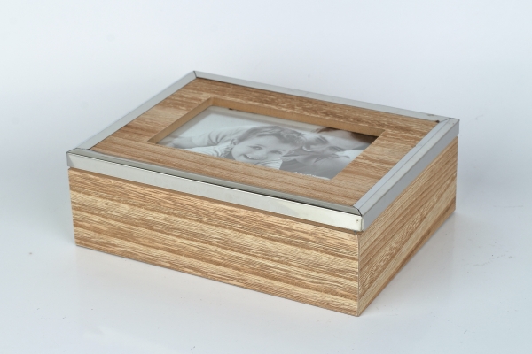 Dřevěný box s fotorámeček 22x17cm