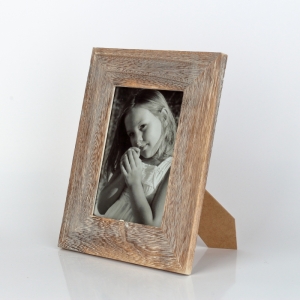 Dřevěný fotorám přírodní s patinou 21,5x27cm
