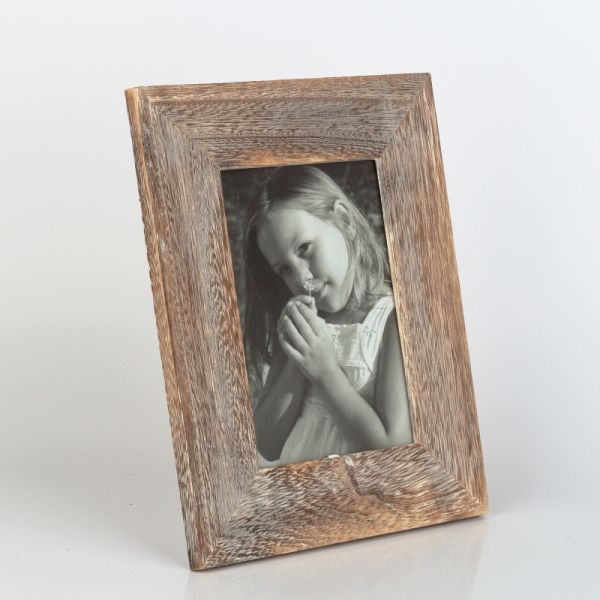 Dřevěný fotorám přírodní s patinou 21,5x27cm