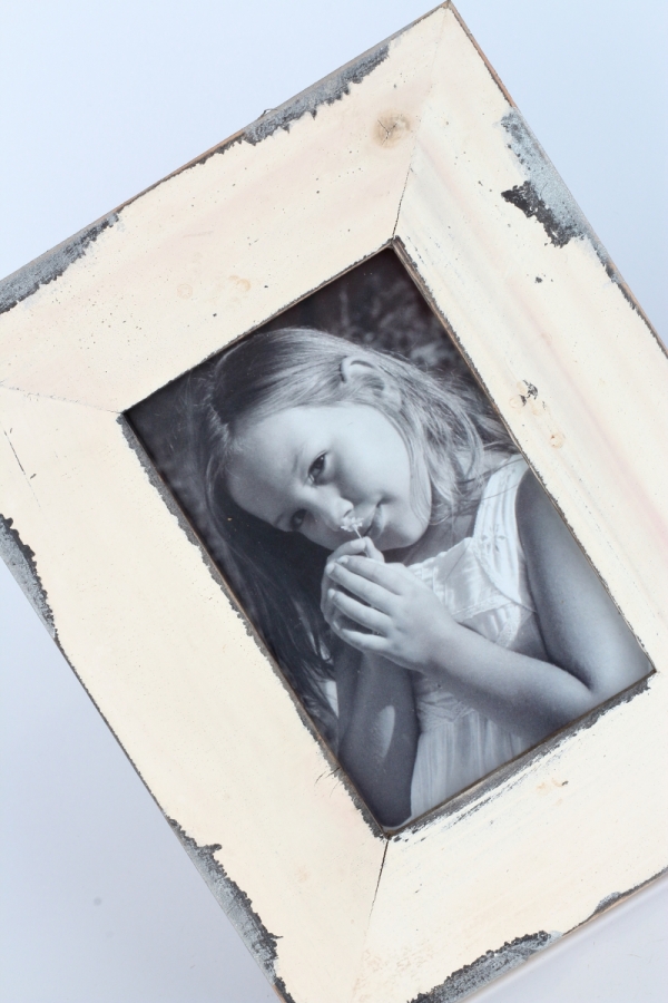 Dřevěný fotorám s patinou 19x24cm