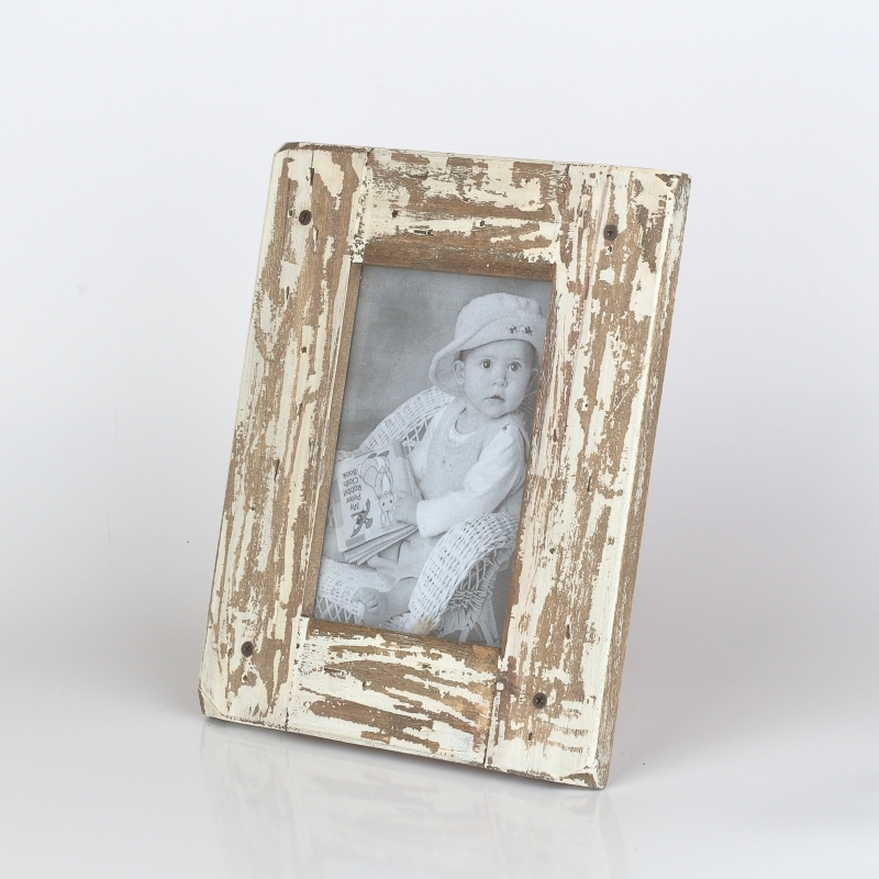 Dřevěný fotorámeček 21,5x27cm