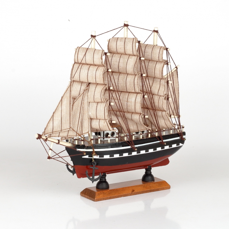 Dřevěný model lodi BRIGANTINE 23x23cm