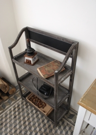 Dřevěný regál s tabulí 98cm