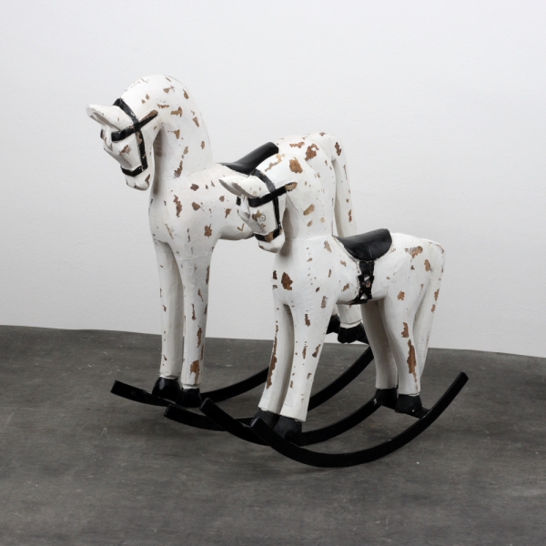 Dřevěný velký houpací kůň s oprýskaným vzhledem 39x11x40cm