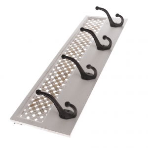 Dřevěný věšák na zeď 4 háčky