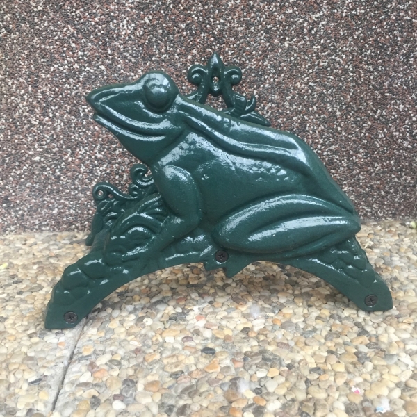 Držák na hadici nástěnný žába 25,5x16,1x17,9cm