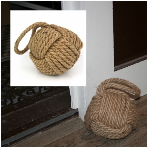 Dveřní zarážka suk 17cm