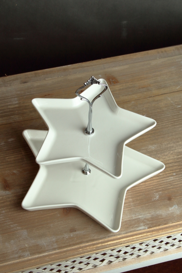 Etažér z porcelánu hvězda