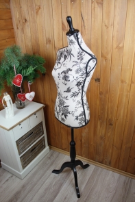 Figurína - krejčovská panna 163cm