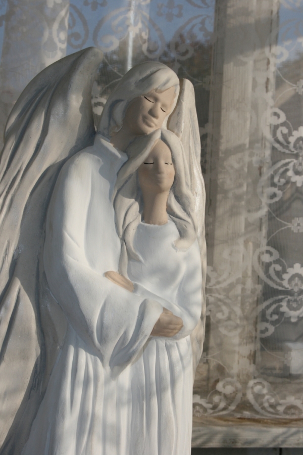 Figurka Strážní andělé 73cm