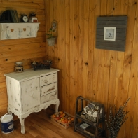 Fotorámeček s bílým rámem