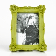 Fotorámeček s reliéfy zdobený 19cm