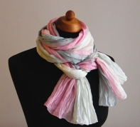 Hedvábný šátek Stříbrný vítr