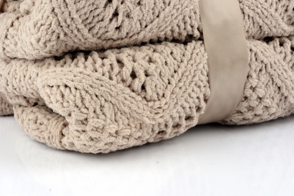 Hnědá deka 130x160cm