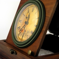 Hodiny dek1371 nefunkční strojek hodin