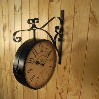 Hodiny do hotelu oboustranné