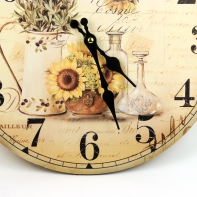 Hodiny moderní nástěnné