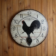 Hodiny nástěnné kyvadlové s kohoutem 58cm