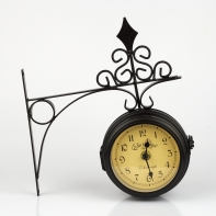 Hodiny nástěnné oboustranné 23x28x9cm