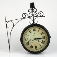 Hodiny nástěnné oboustranné 38x32x10cm