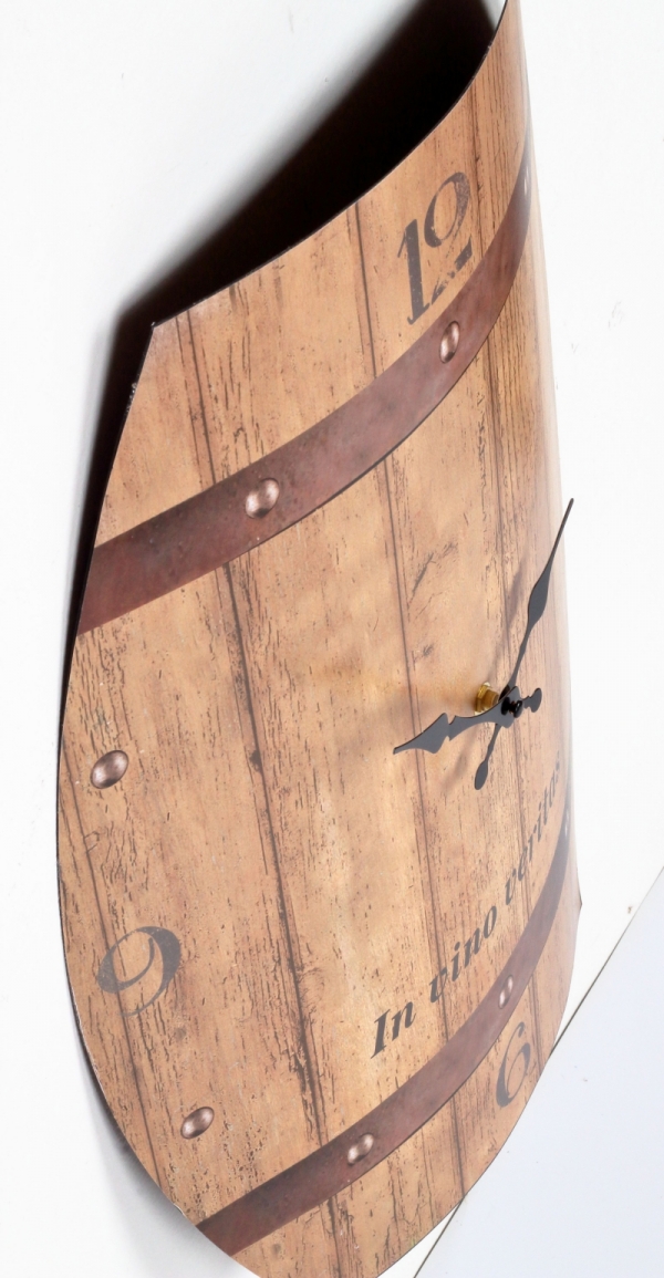 Hodiny nástěnné plechové sud In vino veritas 50x38,5cm