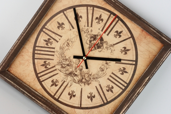 Hodiny nástěnné s andělíčky 28x28cm